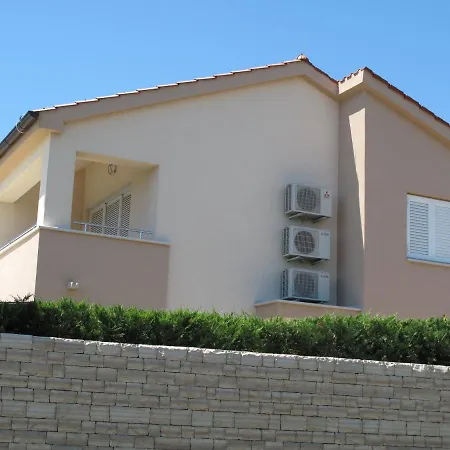 Apartment Mia Krk *
