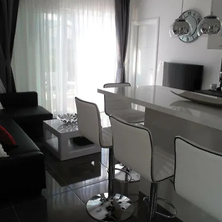 Mia Krk Apartman